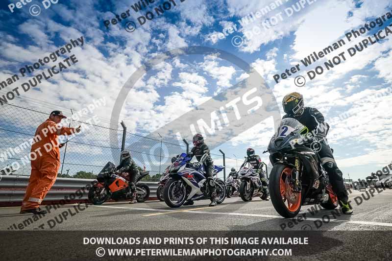donington no limits trackday;donington park photographs;donington trackday photographs;no limits trackdays;peter wileman photography;trackday digital images;trackday photos